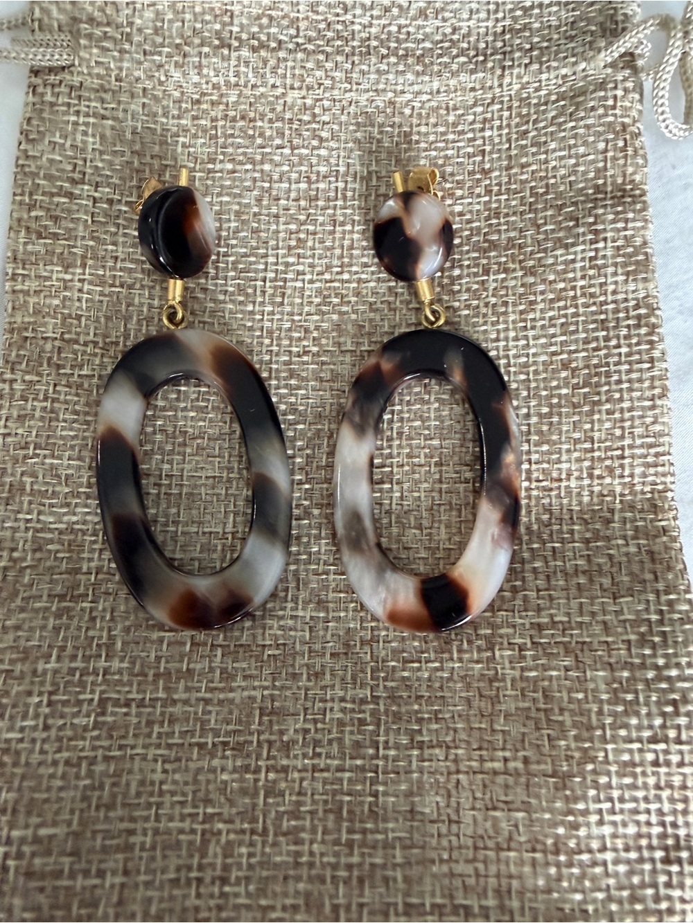 Nordstrom Tortoiseshell Oval Drop Earrings — Brown & Cream
